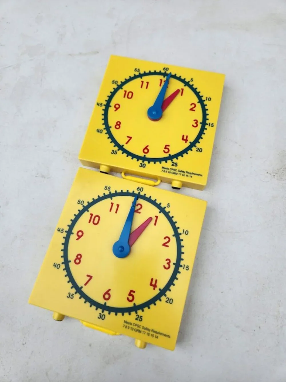 2X Clock Math Manipulative Teaching Time Plastic Educational Toy Analog Clock Le